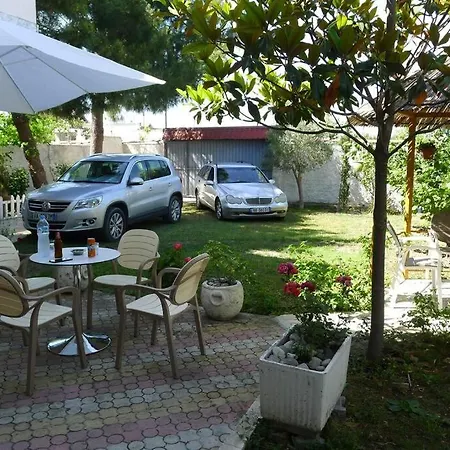 Summer House - For 2 People In 2nd Floor Holiday home *