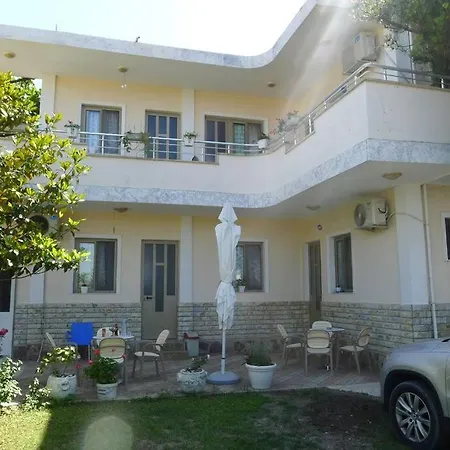 Summer House - For 2 People In 2nd Floor * Velipoje
