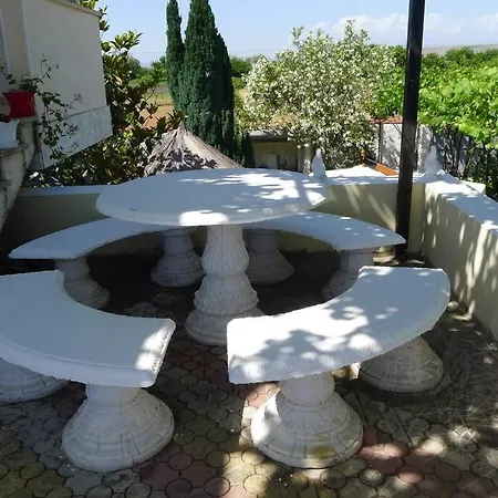 Summer House - For 2 People In 2nd Floor Velipojë