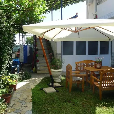 Summer House - For 2 People In 2nd Floor Velipojë