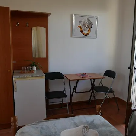 Сasa de vacaciones Summer House - For 2 People In 2nd Floor *