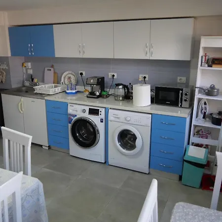 Summer House - For 2 People In 2nd Floor *