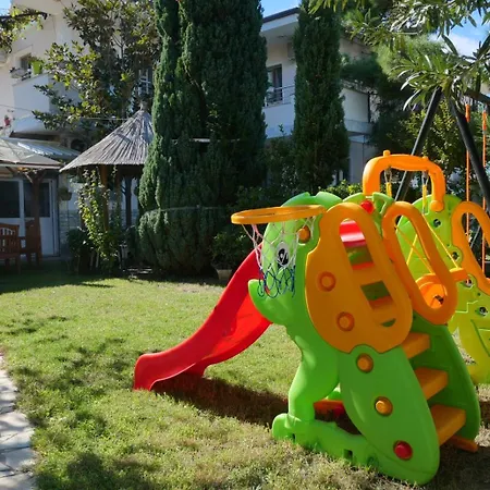 Summer House - For 2 People In 2nd Floor *