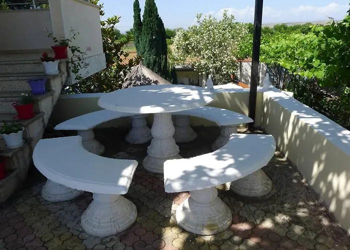 Summer House - For 2 People In 2nd Floor Velipojë