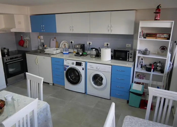 Summer House - For 2 People In 2nd Floor *